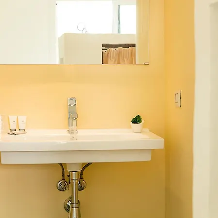 게스트하우스 Sardegna E - 3*