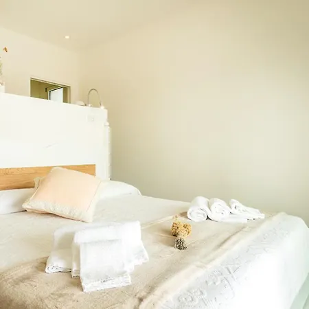 Sardegna E - 招待所 3*